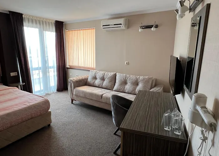 Lazur Hotel Kiten (Burgas)