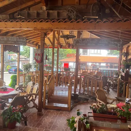 Hotel Lazur