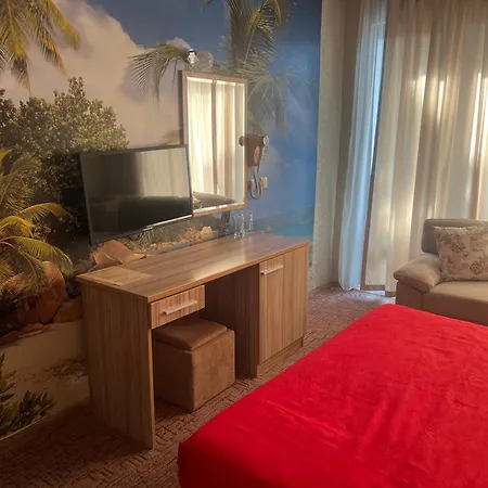 Hotel Lazur