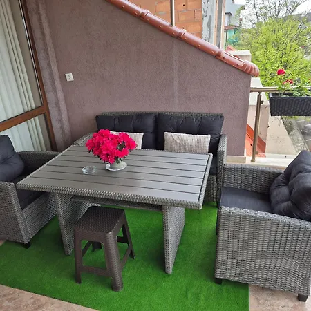Lazur Hotel 2*