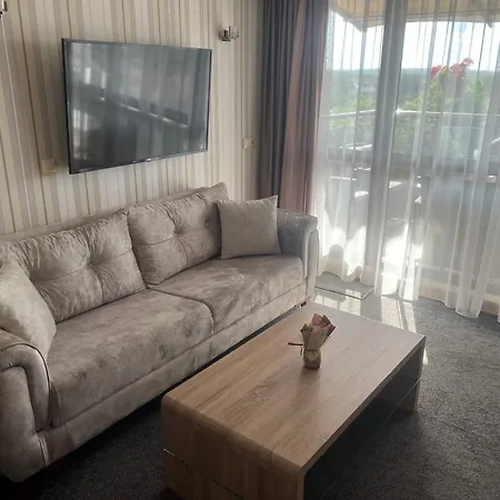 Lazur Hotel